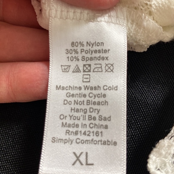 LuLaRoe Joy X-LARGE, Ivory. NWT, small flaw in back. See photo. - Picture 7 of 9